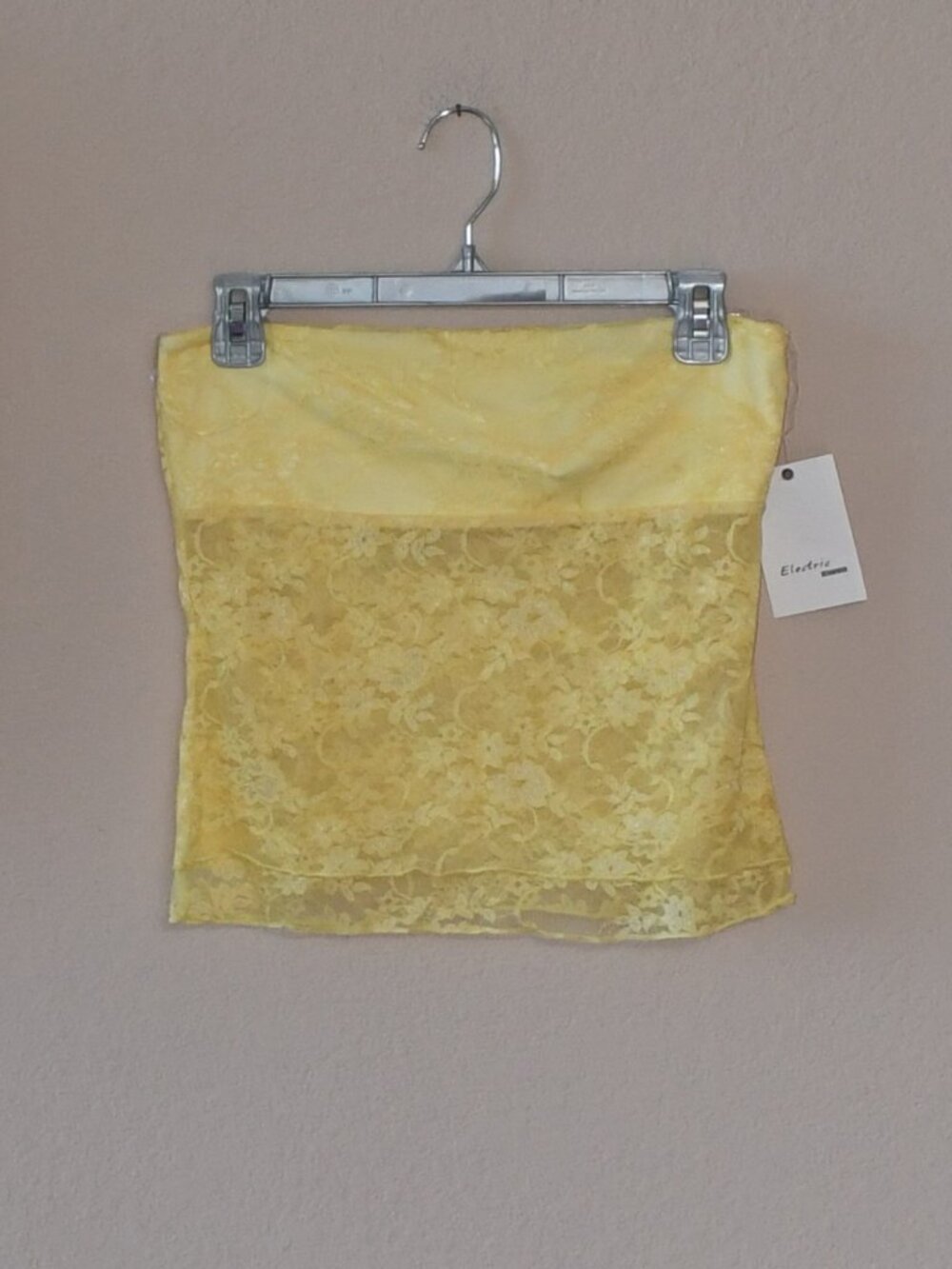 NWT Electric Behaviour Women’s Yellow Lace Strapless Tube Top Shirt  Size L